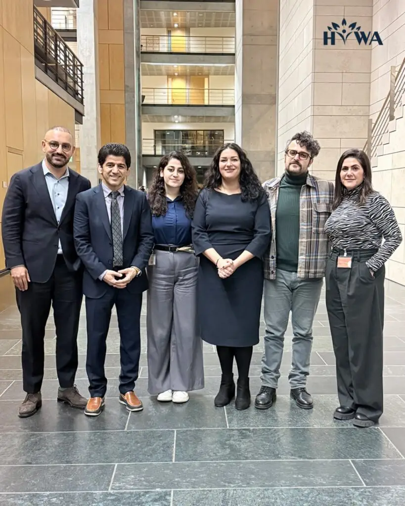 In dialogue with Maryam Claren (Hawa Help), Cansu Ozdemir, and Kassem Taher Saleh, together with the Hiwa team.