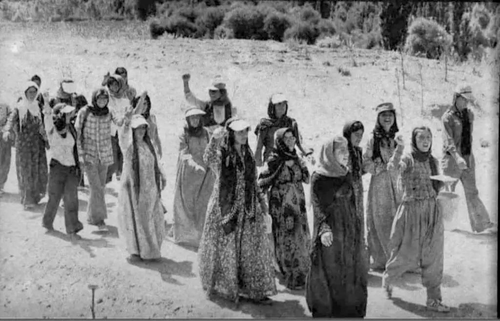 Sanandaj Women